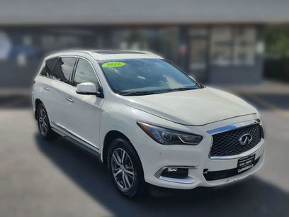 Used 2016 INFINITI QX60 FWD w/ Premium Package