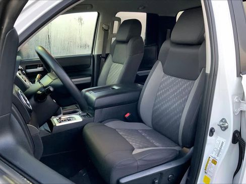 Used 2021 Toyota Tundra SR5 w/ SR5 Upgrade Package image 8