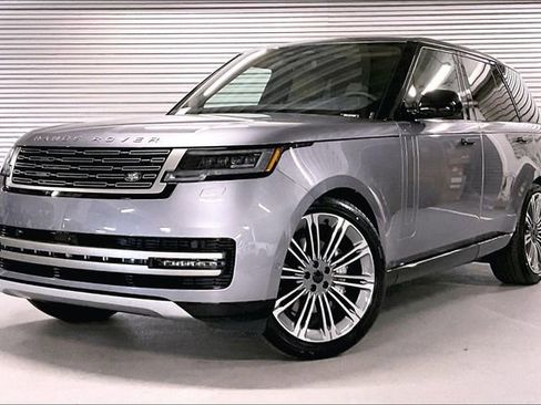 New 2026 Land Rover Range Rover SE image 1