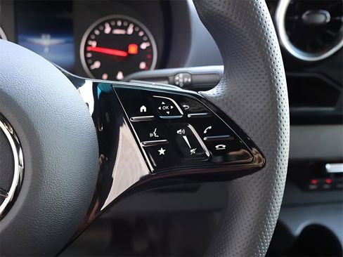 New 2025 Mercedes-Benz Sprinter 2500 image 25