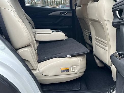 Used 2021 MAZDA CX-9 Touring image 15