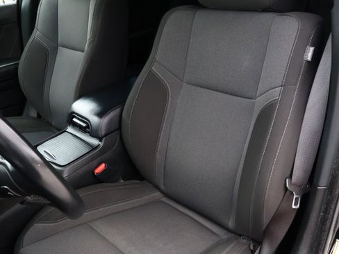 Used 2022 Dodge Charger SXT w/ Blacktop Package image 13