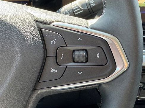 New 2026 Chevrolet Trax LT w/ Driver Confidence Package FWD image 16