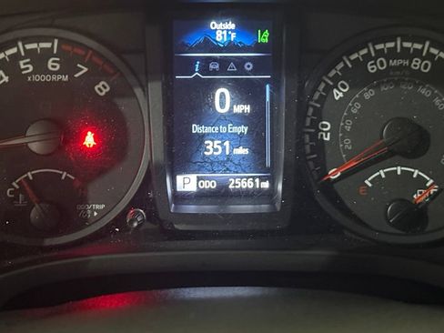 Used 2023 Toyota Tacoma SR AWD/4WD image 35