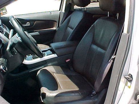 Used 2013 Ford Edge Limited AWD/4WD image 14