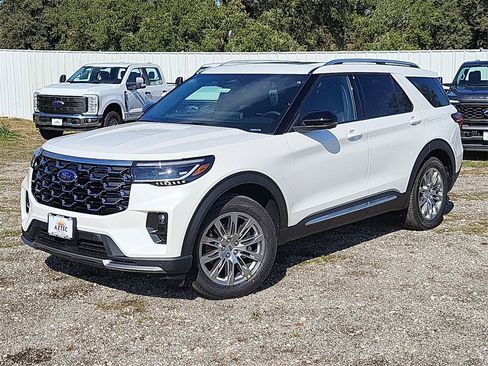 New 2026 Ford Explorer Platinum image 1