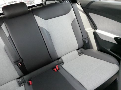 Certified 2024 Volkswagen ID.4 Pro AWD/4WD image 14
