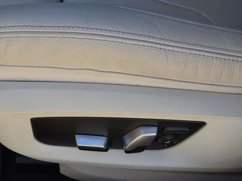 Certified 2022 BMW 530i xDrive w/ M Sport Package image 30