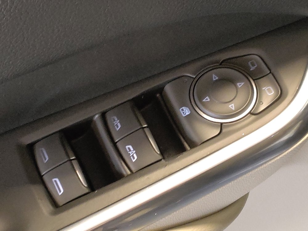 Used 2020 Cadillac XT4 Luxury FWD image 27
