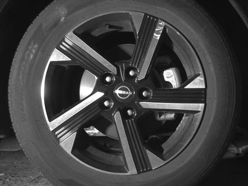 Used 2025 Nissan Sentra SV FWD image 13