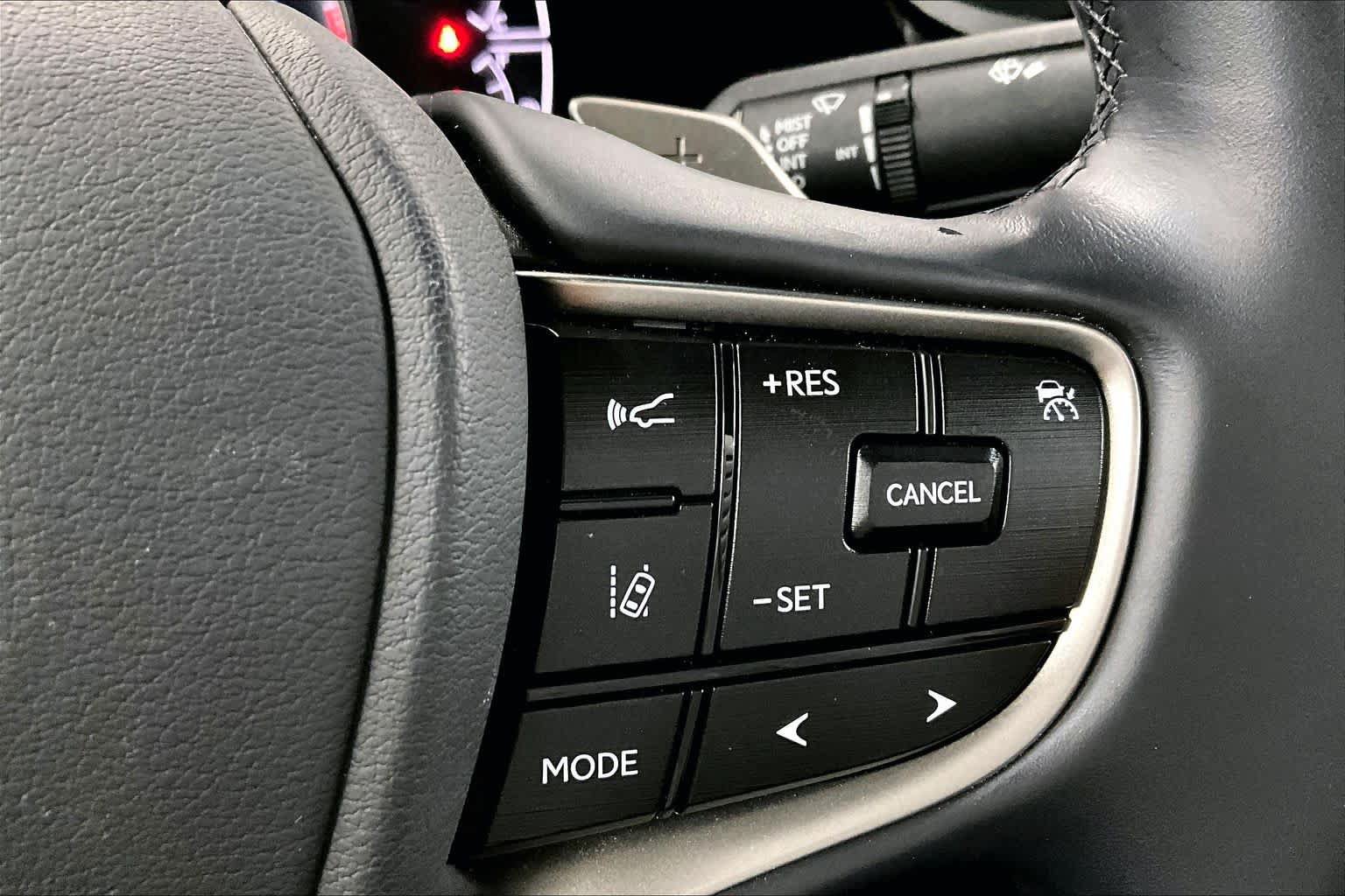Used 2025 Lexus ES 350 w/ Accessory Package (Z2) FWD image 24
