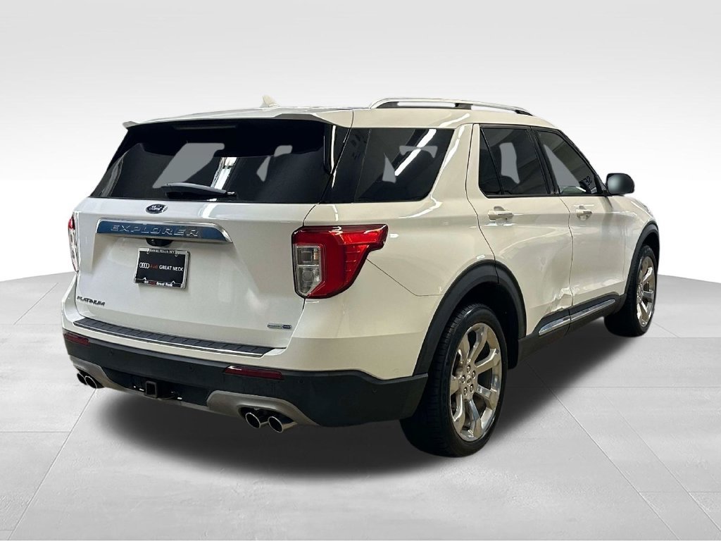 Used 2020 Ford Explorer Platinum w/ Premium Technology Package AWD/4WD image 4