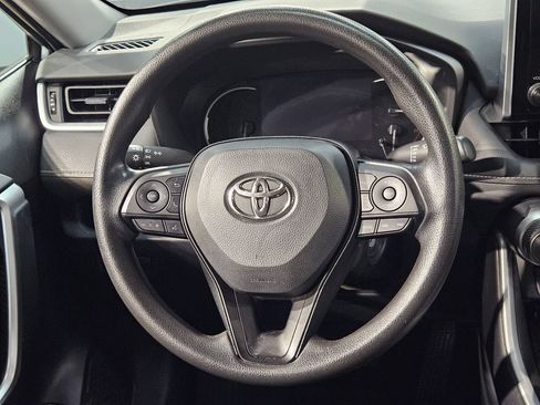 Used 2023 Toyota RAV4 LE FWD image 25