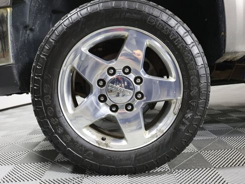 Used 2012 GMC Sierra 2500 SLE w/ SLE Preferred Package image 9