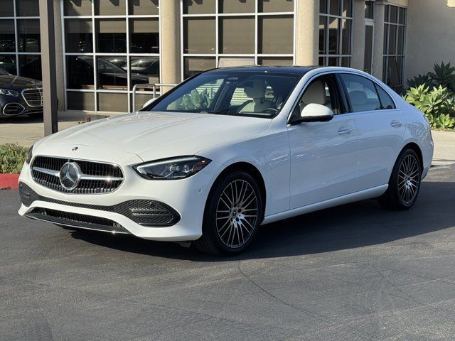 Used 2025 Mercedes-Benz C 300 Sedan image 4