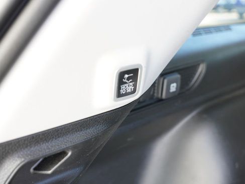 Certified 2023 Jeep Grand Cherokee Laredo w/ Luxury Tech Group I image 20