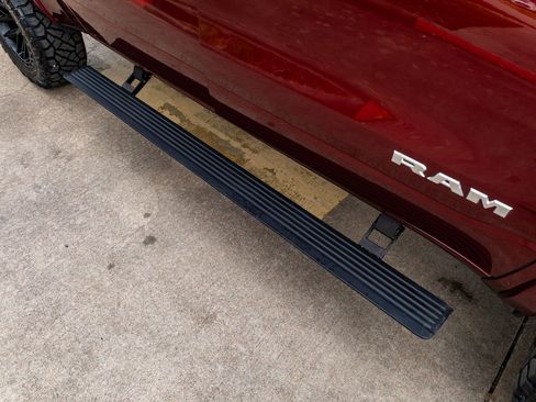 Used 2025 RAM 1500 Laramie w/ Laramie Southwest Edition image 14