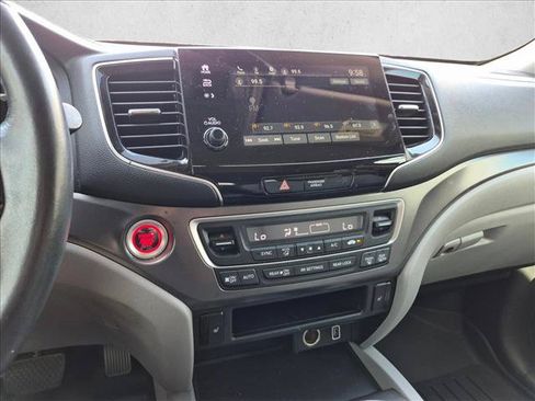 Used 2022 Honda Pilot EX-L image 10