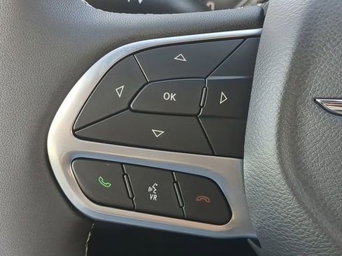 New 2026 Chrysler Voyager LX FWD image 30