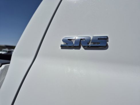 Used 2014 Toyota Tundra SR5 w/ TRD Off Road Package image 22