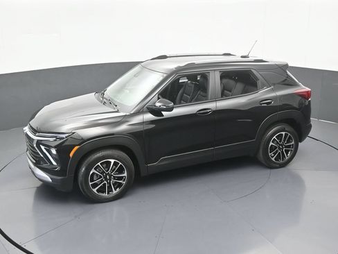 Used 2024 Chevrolet TrailBlazer LT w/ Driver Confidence Package FWD image 43