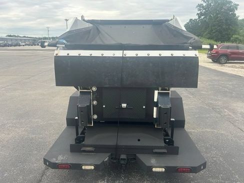 Used 2023 Ford F250 XL RWD image 6