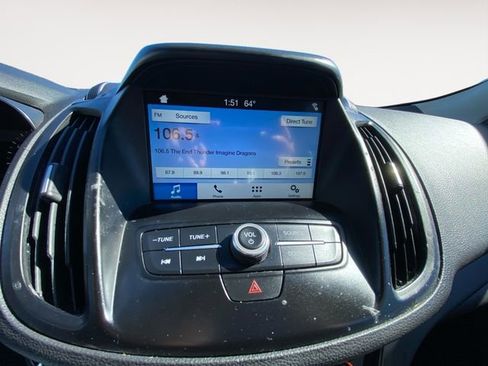 Used 2019 Ford Escape SEL image 22