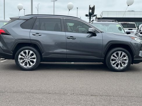 Used 2019 Toyota RAV4 XLE Premium w/ Advanced Technology Package AWD/4WD image 3