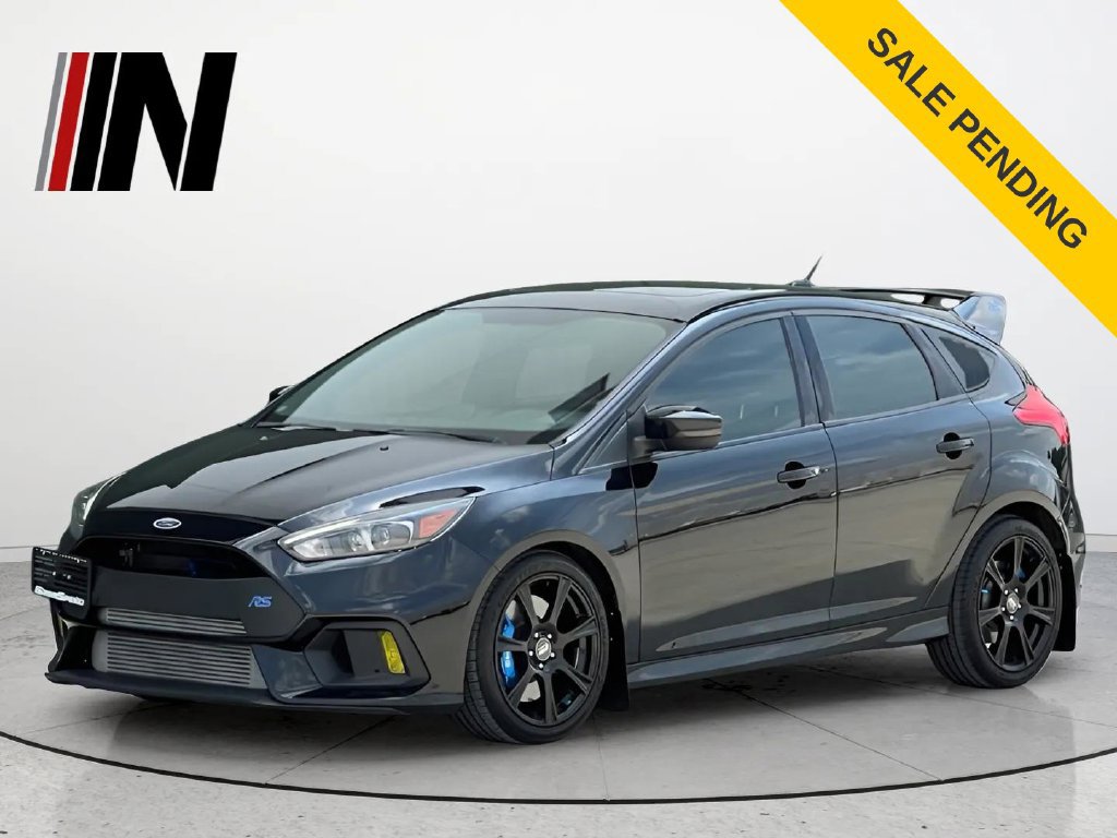 Used 2017 Ford Focus RS AWD/4WD image 1
