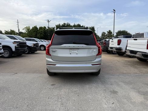 Used 2022 Volvo XC90 T8 Inscription w/ Advanced Package AWD/4WD image 41