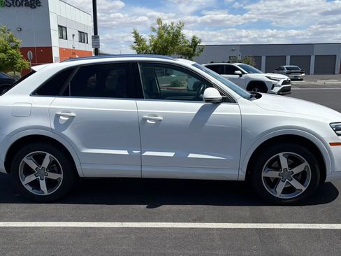 Used 2015 Audi Q3 2.0T Prestige AWD/4WD image 6