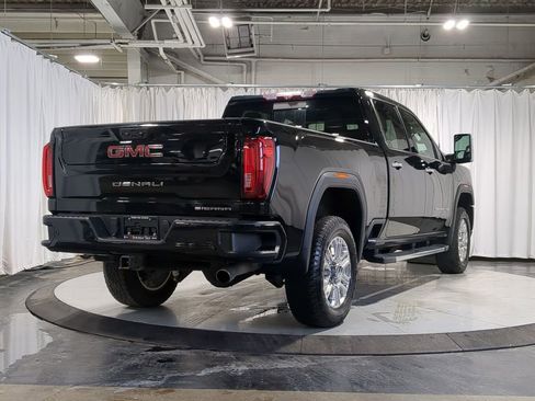 Used 2021 GMC Sierra 2500 Denali w/ Denali Ultimate Package image 17