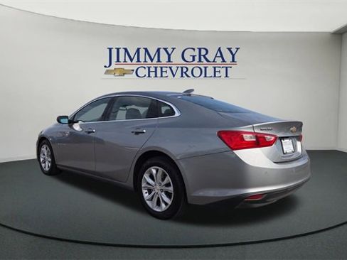 Used 2024 Chevrolet Malibu LT image 5