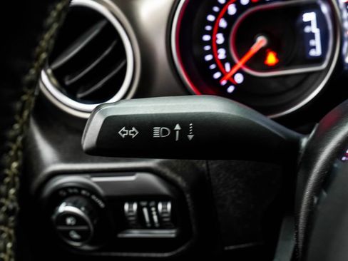 Used 2020 Jeep Gladiator Rubicon image 37