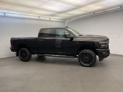 New 2026 RAM 2500 Tradesman AWD/4WD image 2