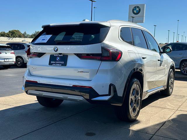 Used 2026 BMW X1 xDrive28i w/ Technology Package AWD/4WD image 11