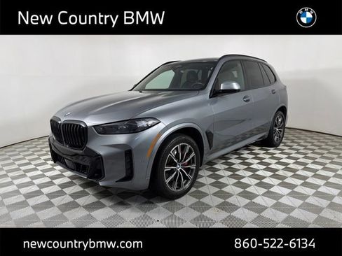 Used 2024 BMW X5 xDrive40i w/ M Sport Package AWD/4WD image 3