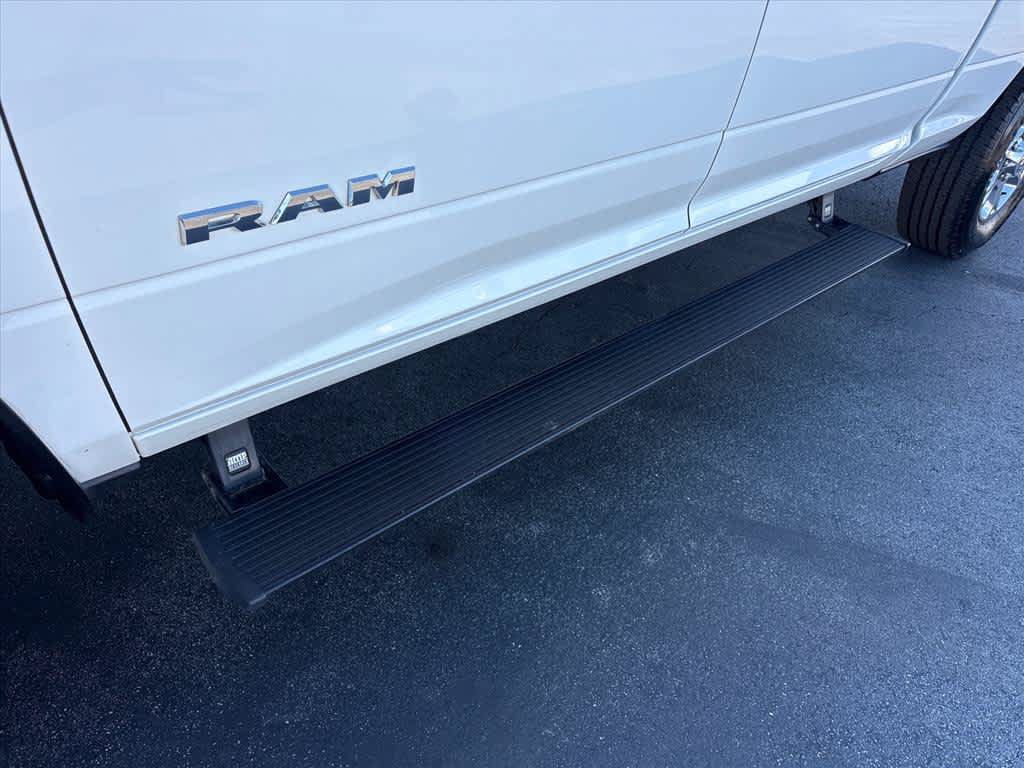 Used 2023 RAM 2500 Big Horn w/ Level 1 Equipment Group AWD/4WD image 30