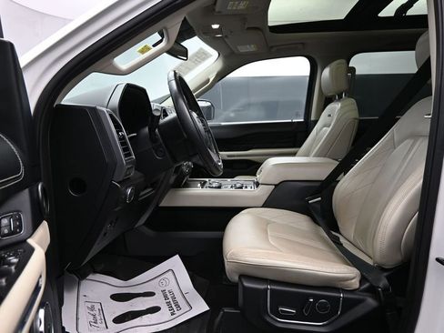 Used 2020 Ford Expedition Platinum AWD/4WD image 9