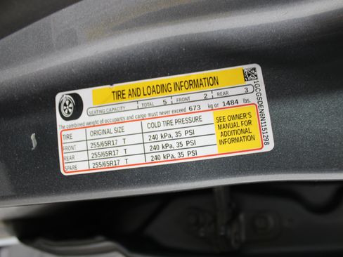 Used 2022 Chevrolet Colorado Z71 RWD image 35