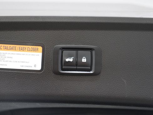 Used 2024 Mitsubishi Eclipse Cross SEL image 27