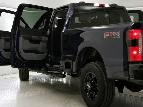 Used 2024 Ford F250 XLT w/ XLT Premium Package AWD/4WD image 13