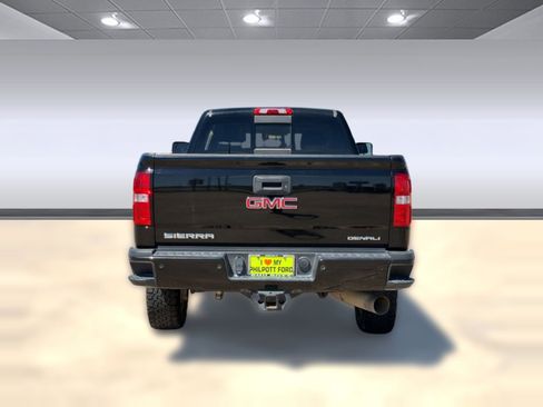 Used 2017 GMC Sierra 3500 Denali w/ Duramax Plus Package AWD/4WD image 10