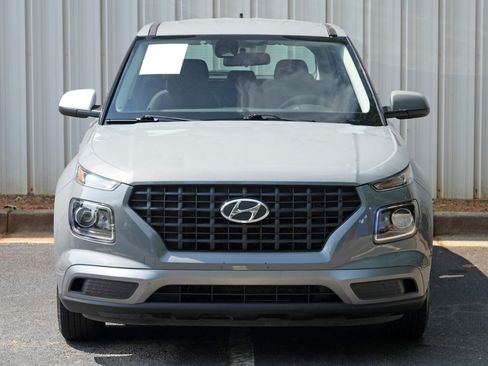 Used 2021 Hyundai Venue SE FWD image 38