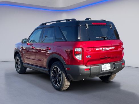 New 2025 Ford Bronco Sport Outer Banks image 11