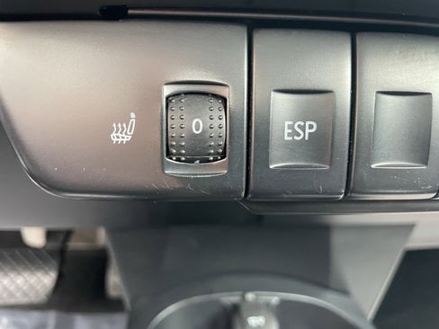 Used 2009 Volkswagen Beetle S image 22