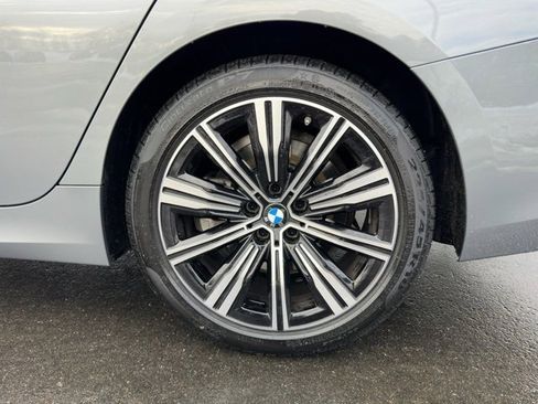 Used 2025 BMW 330i xDrive Sedan w/ Convenience Package image 30