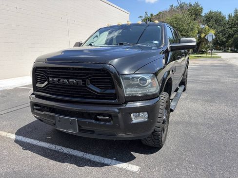 Used 2018 RAM 2500 Laramie w/ Sport Appearance Group AWD/4WD image 10