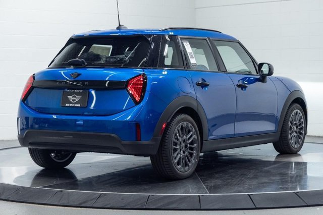 New 2027 MINI Cooper 4-Door Hardtop FWD image 10