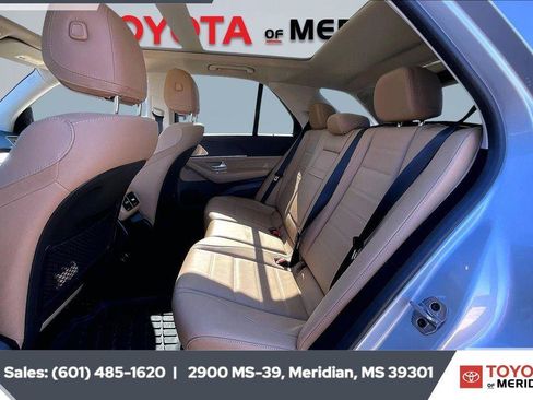 Used 2025 Mercedes-Benz GLE 350 4MATIC image 18